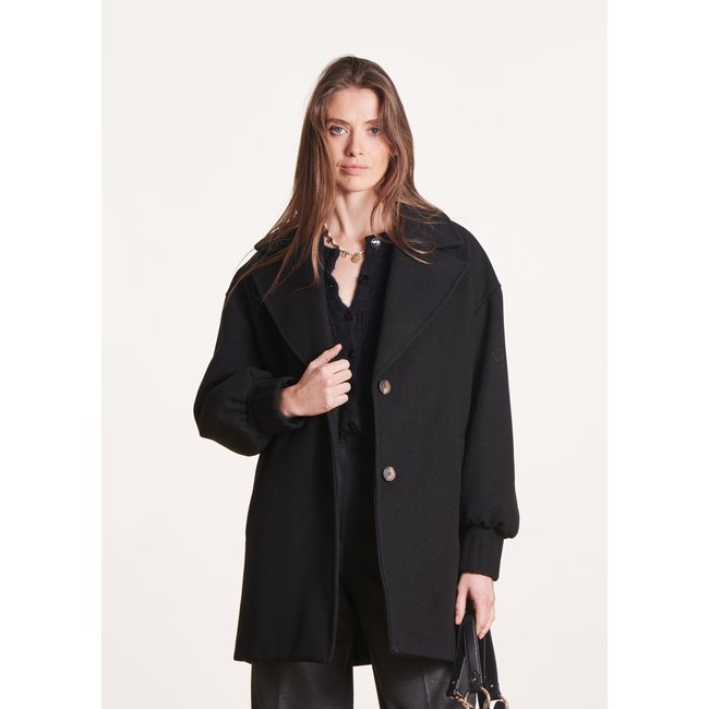 Manteau ample noir <span itemprop=