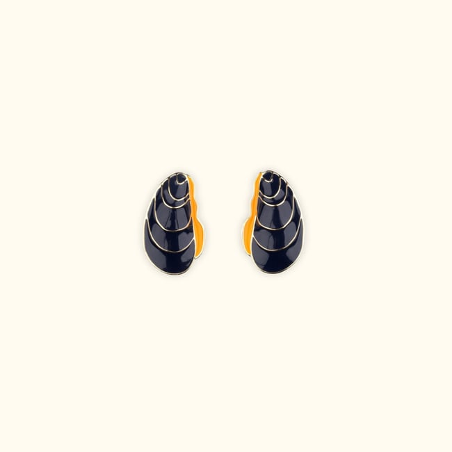 Boucles d'oreilles MOULE noir et or <span itemprop=