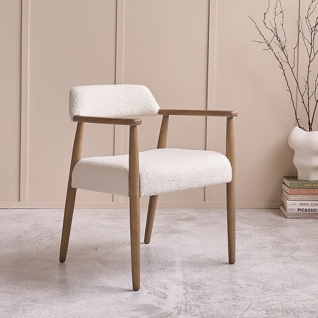 Chaise en chêne massif et bouclette  LUISA Couleur ecru <span itemprop=