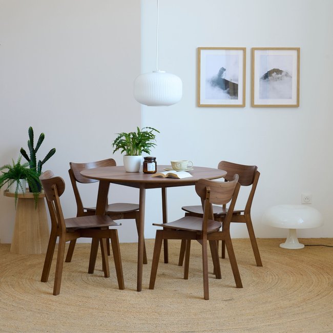 Table ronde en bois noyer D105 + 4 chaises noyer - LETA Couleur bois foncé <span itemprop=