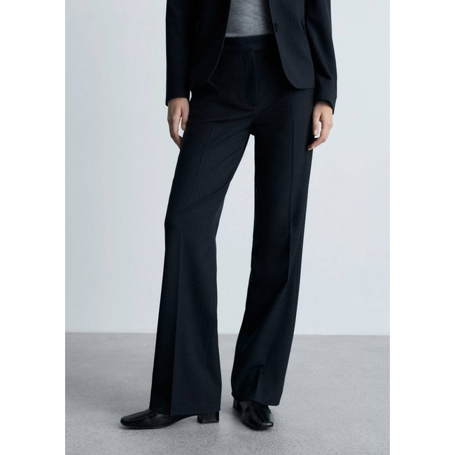 Pantalon de costume fines rayures bleu marine foncé <span itemprop=