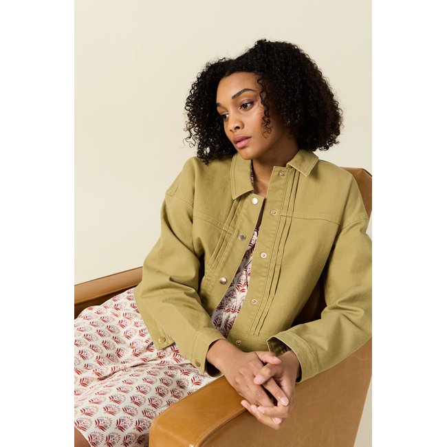 Blouson boutonné vert olive <span itemprop=