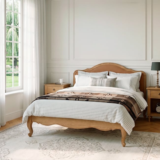 Lit deux places 160 x 200 en chêne, style shabby chic HENRY Couleur ralph tabaco <span itemprop=