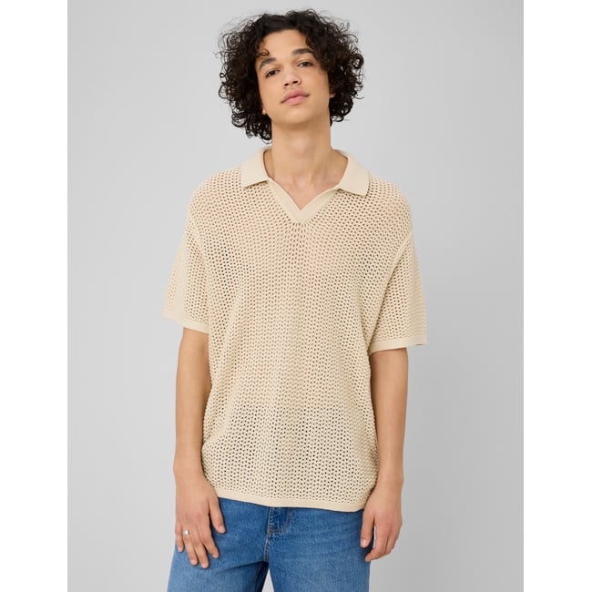 Polo en maille filet blanc cassé <span itemprop=