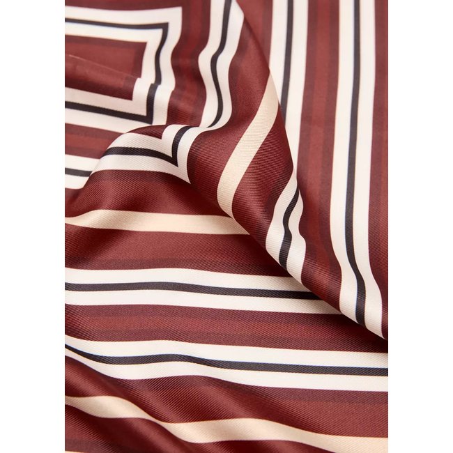Foulard imprimé géométrique orange brûlé <span itemprop=
