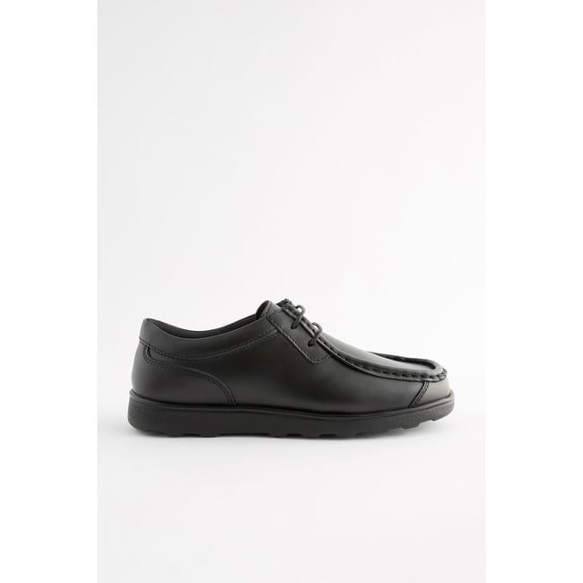 Chaussures d’école à lacets noir <span itemprop=