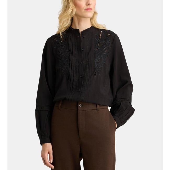 Chemise droite fantine broderies noir <span itemprop=