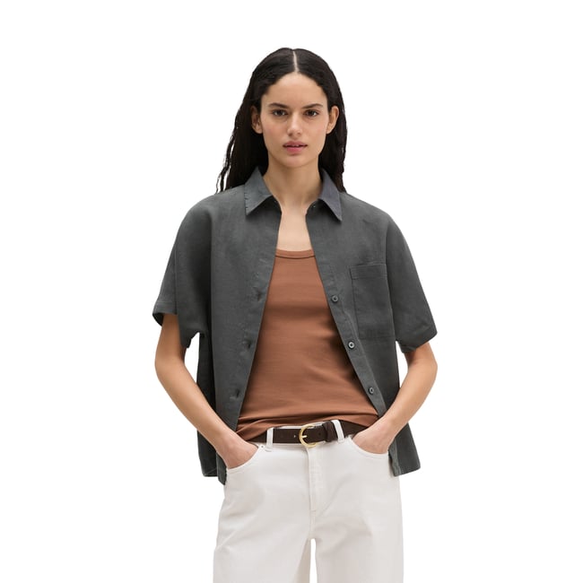 Blouse en lin à manches courtes regular avec de larges plis dans le dos dunkelgrau <span itemprop=