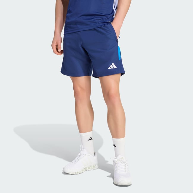 Short Tissé Tiro 26 Essentials dark blue / bright royal / white <span itemprop=