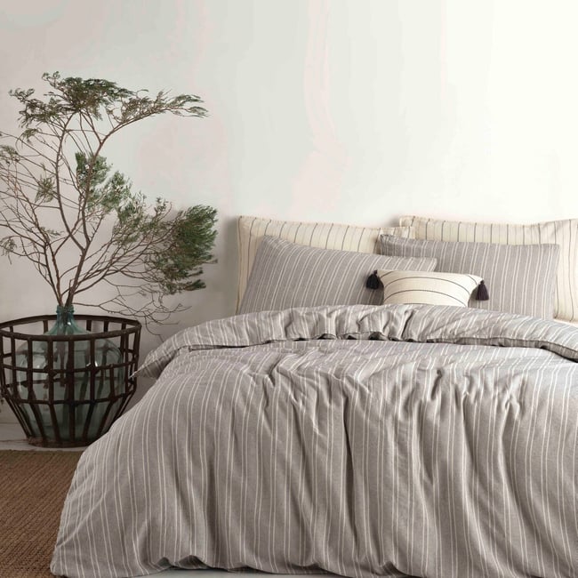 Parure housse de couette coton rayures fines, Tommy grège <span itemprop=