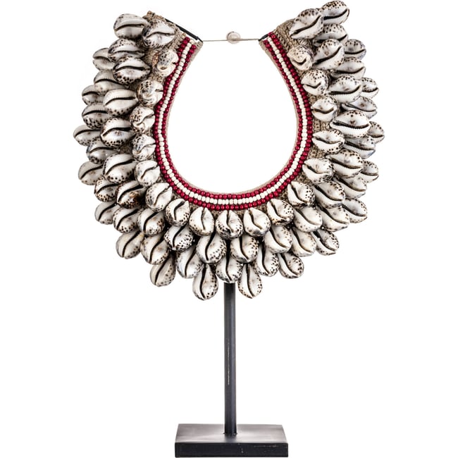 Sculpture collier ethnique collection S.INGA Couleur ivoire, noir et rouge <span itemprop=