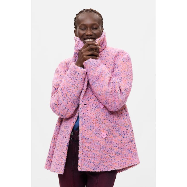 Manteau court à poches rose <span itemprop=