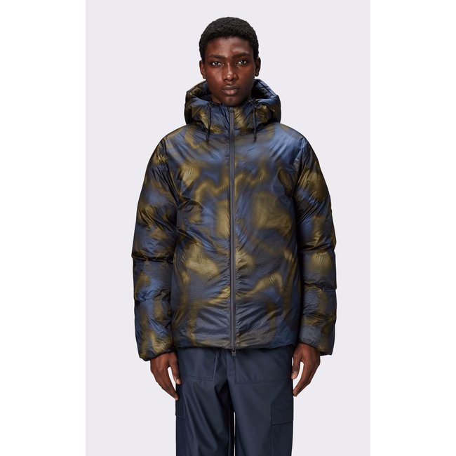 Doudoune à capuche bleu <span itemprop=