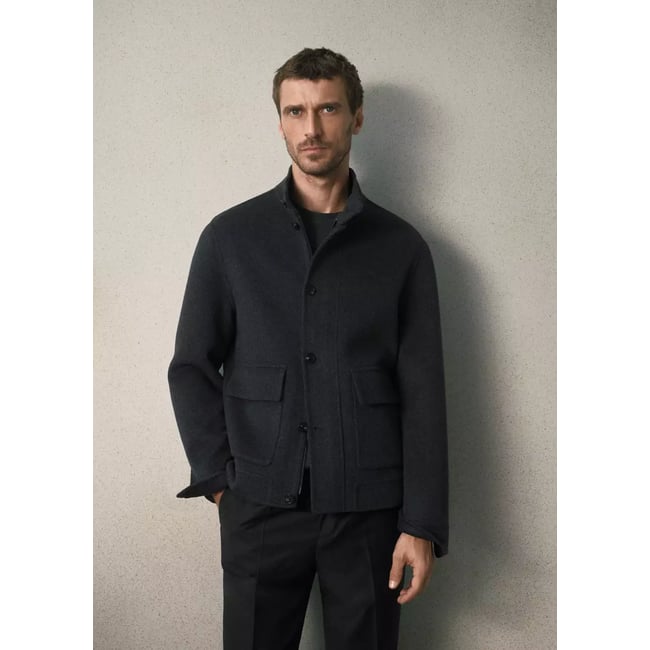 Veste en mélange laine-cachemire à col montant avec bandeau gris chiné foncé <span itemprop=
