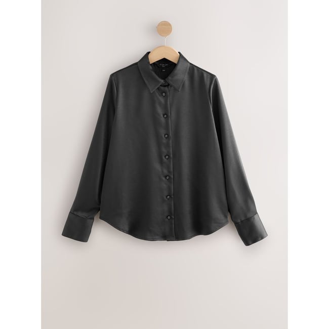 Chemise en satin à manches longues noir <span itemprop=