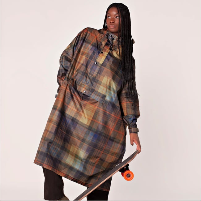 Poncho de pluie imperméable TARTAN marron - tartan rouge-noir <span itemprop=