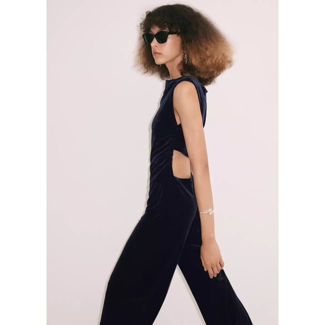 Combinaison en velours dos nu bleu nuit <span itemprop=