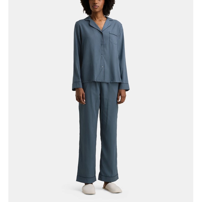 Pyjama long diova bleu <span itemprop=
