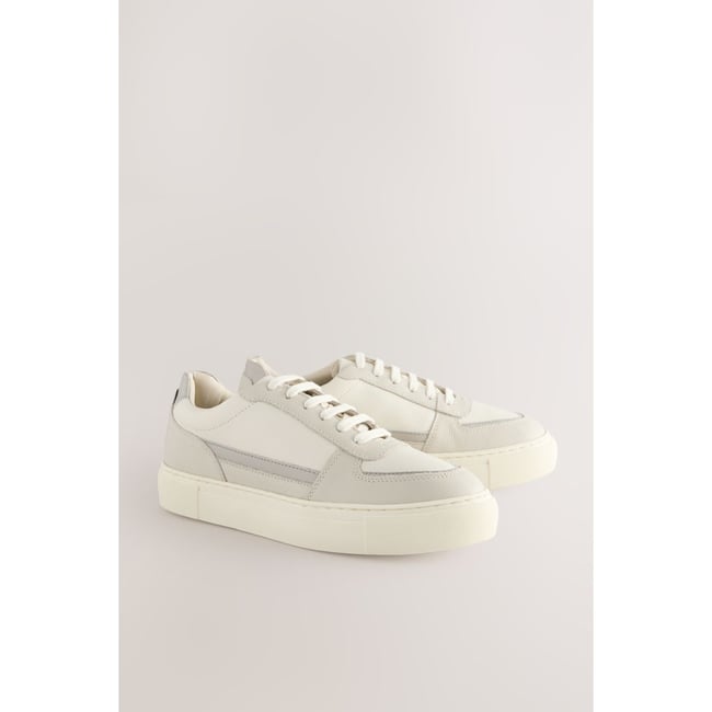 Baskets à lacets - NEXT