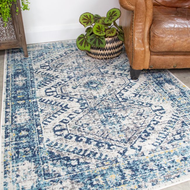 Tapis traditonnel, effet vieilli, OSCAR Couleur marin <span itemprop=