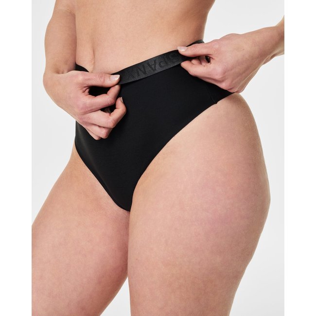 String modelant taille haute - SPANX