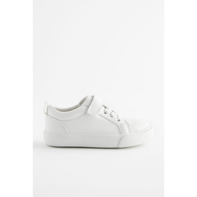 Chaussures avec lacets élastiques et scratch blanc <span itemprop=