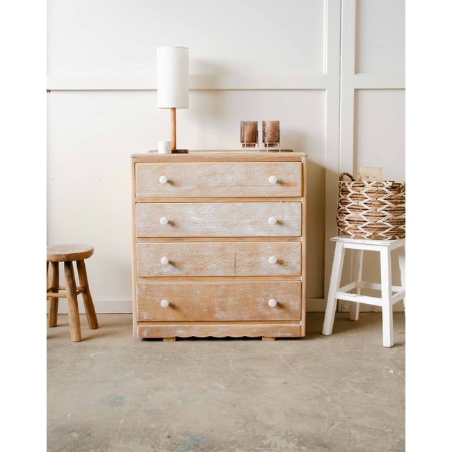 Commode cérusée Garance N°654 - Bon état Couleur beige <span itemprop=