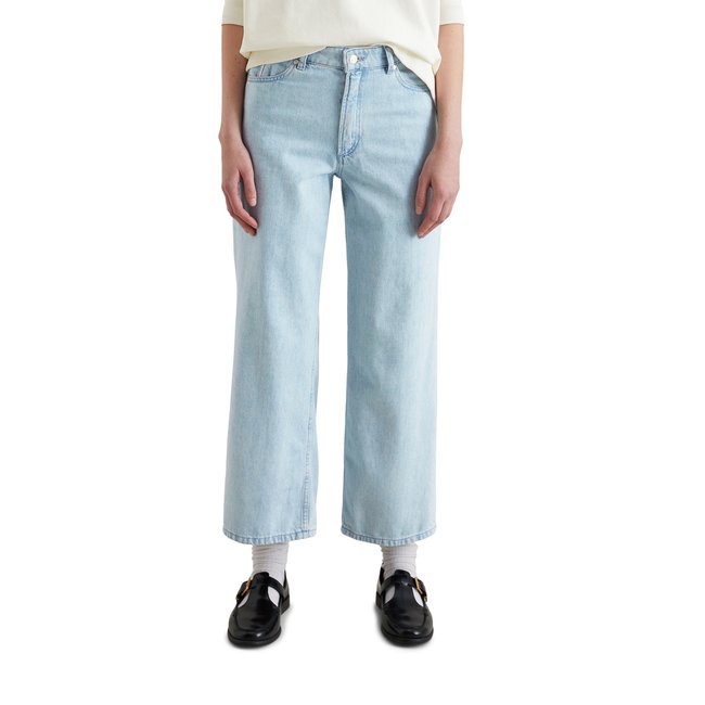 Jeans modèle Tomma wide cropped fabriqué avec de la fibre orange bleu <span itemprop=