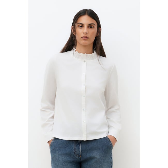 Coupe droite col montant T-SHIRT TBETH ecru <span itemprop=