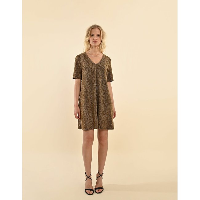Weites Kleid mit Glitzereffekt goldfarben <span itemprop=