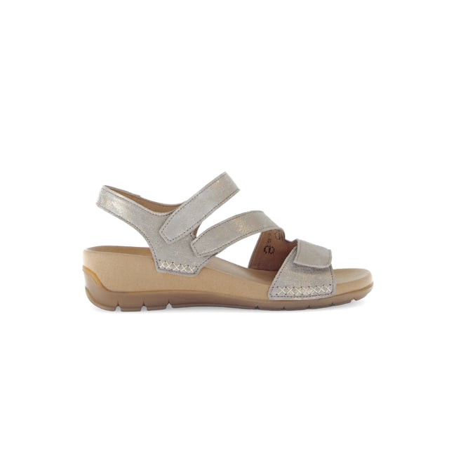 Sandales en  à talon compensé doré <span itemprop=