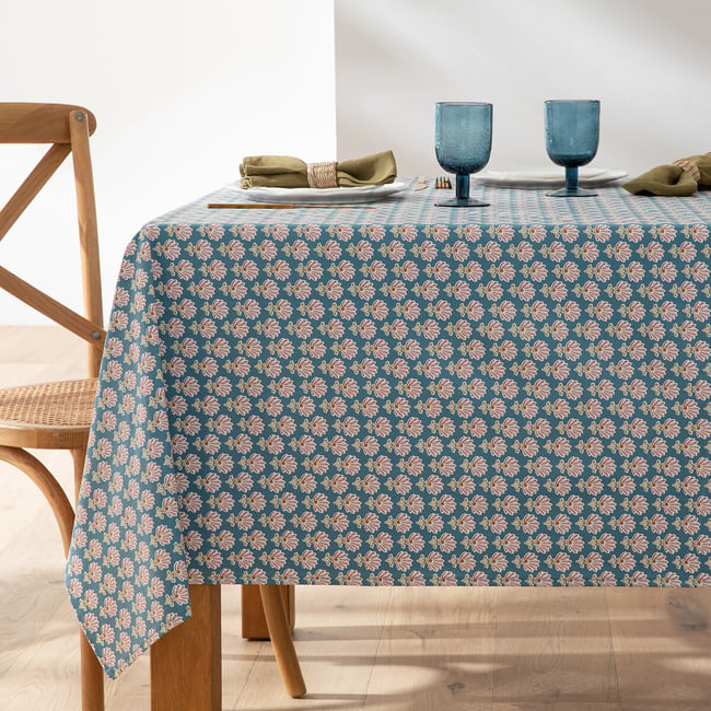 Nappe imprimée coton enduit Nadesha imprimé fond bleu <span itemprop=
