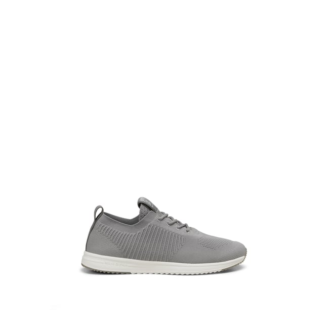 Baskets en tricot en polyester recyclé gris <span itemprop=