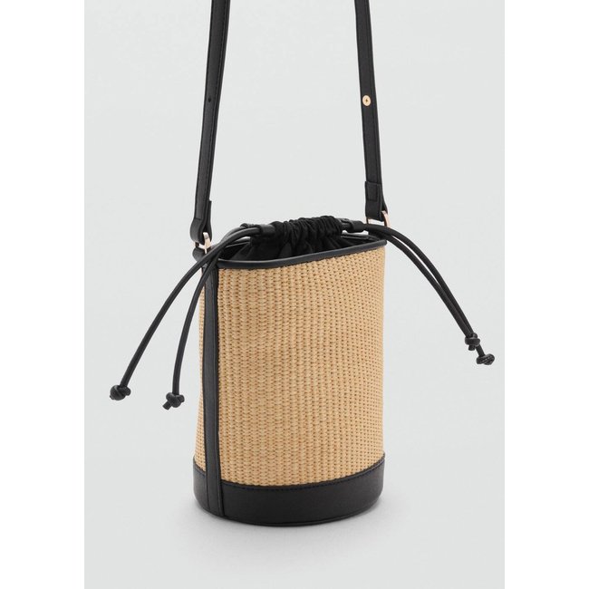 Petit sac seau en raphia noir <span itemprop=