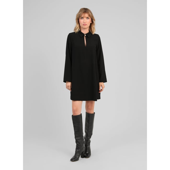 Robe Courte MALOPA noir <span itemprop=