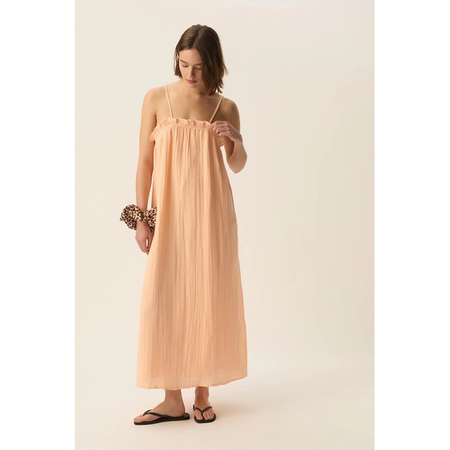Robe longue à fines bretelles, SOPERA peche <span itemprop=