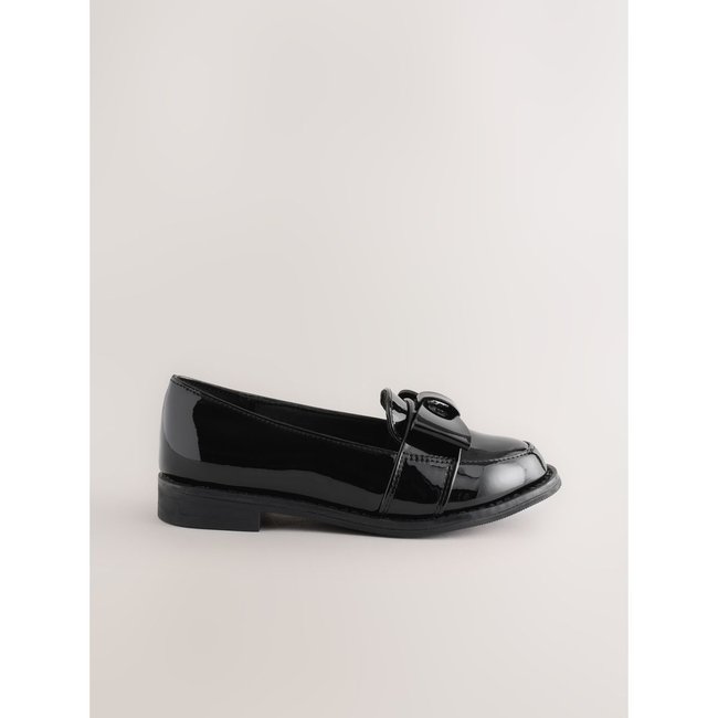 Mocassins d'écolier à nœud noir <span itemprop=