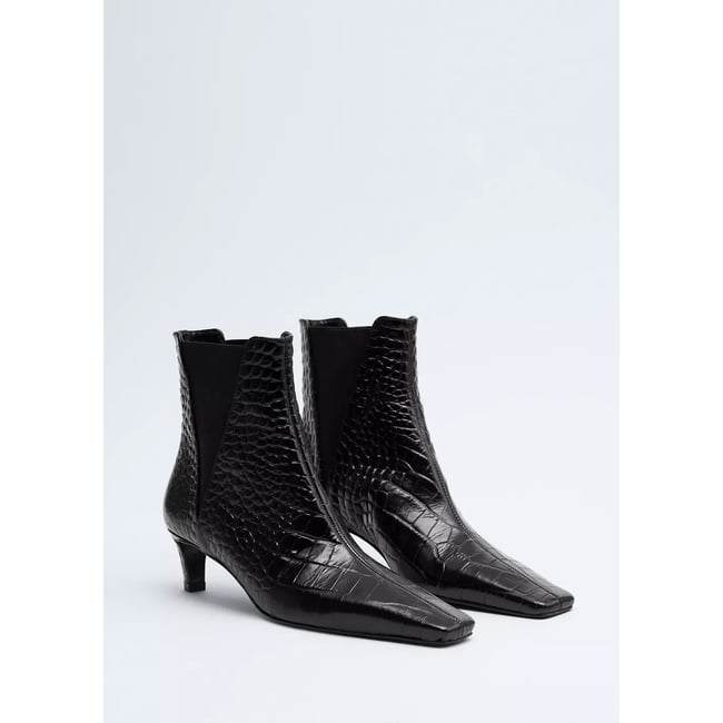 Bottines cuir talon kitten heel noir <span itemprop=