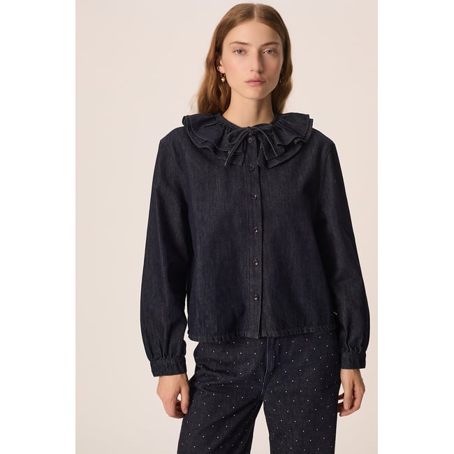Jeansbluse mit Rüschenkragen, LOUIZIANNE denim <span itemprop=