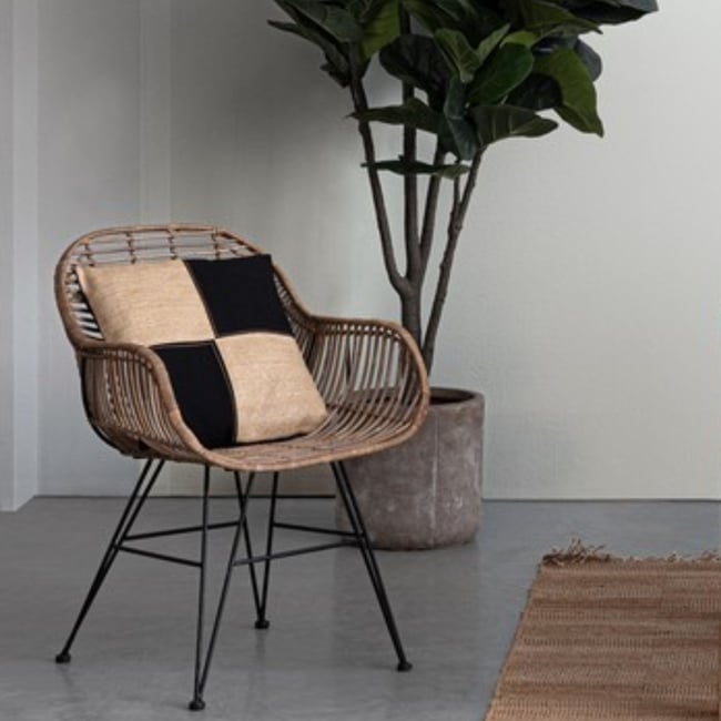 Fauteuil tressé en Rotin - RAKEL Couleur bois clair <span itemprop=