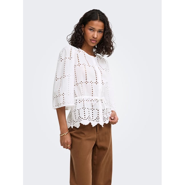Chemise cloud dancer <span itemprop=