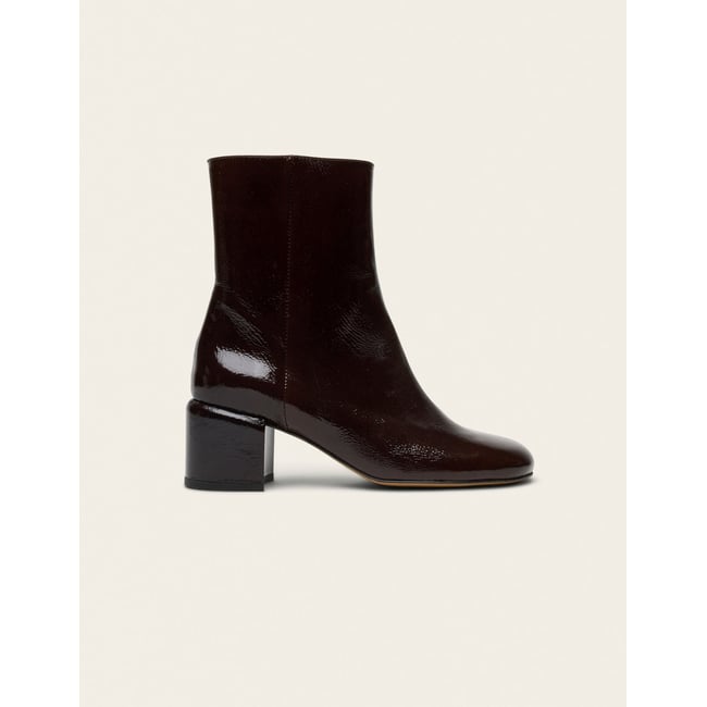Bottines à talons TASMIN cuir plissé verni chocolat <span itemprop=