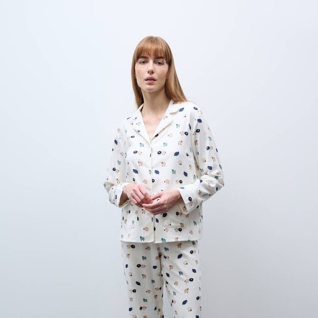 Pyjama long imprimé en flanelle de coton BIO ecru <span itemprop=