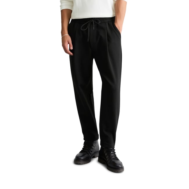 Pantalon modèle Viggo Jogger, coupe décontractée avec une ceinture élastique noir <span itemprop=