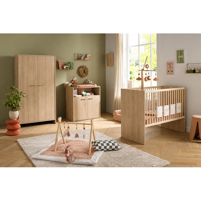 Chambre bébé trio: Lit bébé 60x120 évolutif, commode à langer 2 portes et armoire 2 portes décor bois hêtre Couleur marron <span itemprop=