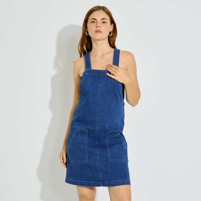 Robe chasuble en jean bleu stone <span itemprop=