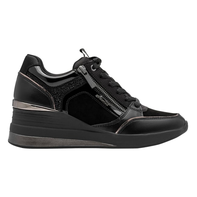 Sapatilhas compensadas, com fecho e atacadores preto liso <span itemprop=