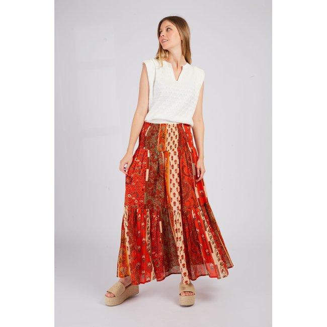 Jupe longue à volant ACAENA orange <span itemprop=