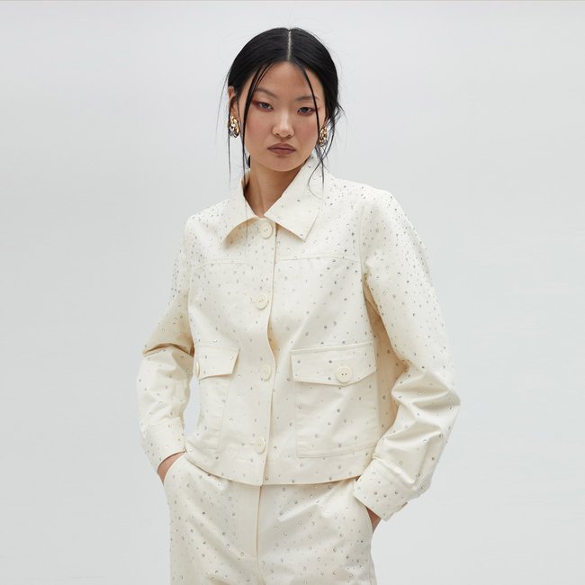 Blouson à manches longues avec boutons ecru <span itemprop=