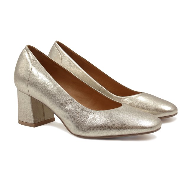 Escarpins rétro cuir métalisé doré <span itemprop=